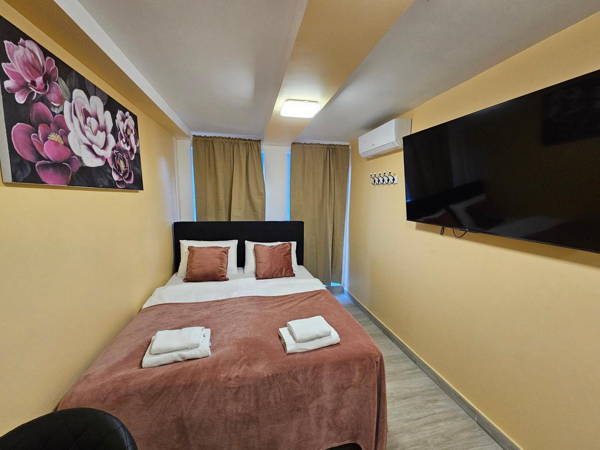 Royal Apartments & Rooms Загреб Екстер'єр фото